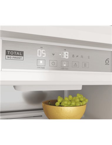 Холодильник Whirlpool WHC18 T573, Белый