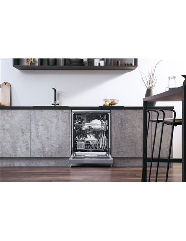Mașină de spălat vase Hotpoint-Ariston HFC 3C41 CW X, Argintiu