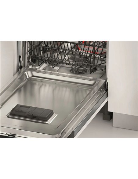 Mașină de spălat vase Whirlpool WSIC 3M27 C, Alb