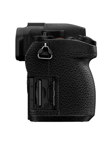 Беззеркальный фотоаппарат Panasonic DC-G97ME, Черный