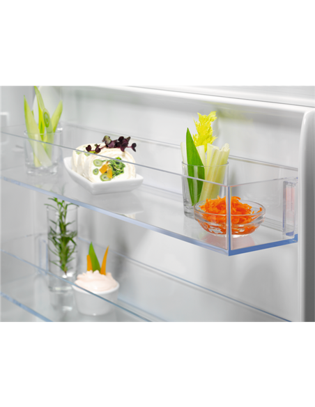 Холодильник Electrolux LND5FE18S, Белый
