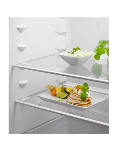 Frigider Electrolux LND5FE18S, Alb